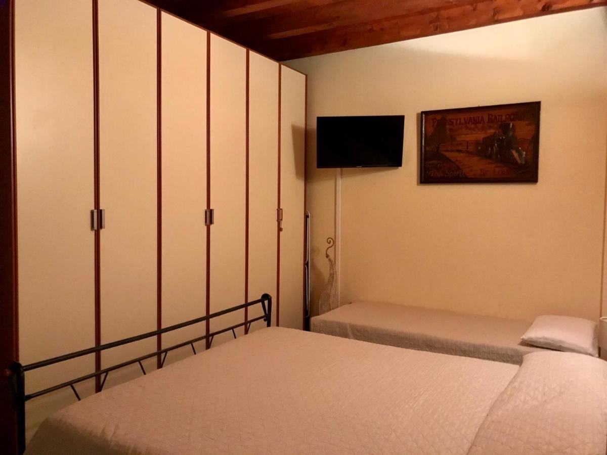 Apartament La Chicca Del Garda Peschiera del Garda Zewnętrze zdjęcie